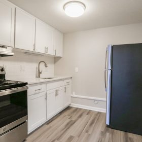 Photo Gallery for Unit 104